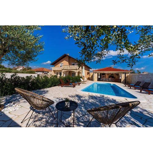 MY DALMATIA - Holiday home Briscola with private pool and amazing outside kitchen