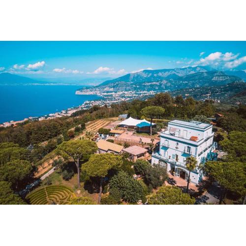 My Exclusive Italy - Elegant Sorrento Coast Villa with Pool and Tennis Court