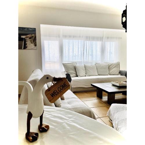 MY OCEAN HOME !!! Breathtaking location, Steps to the ocean, Spacious sea view, Fully Equipped and Well-Furnished with Private Entrance and High-Speed Fiber Optic Internet