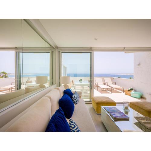 MY SEA VIEW HOLIDAY APARTMENT