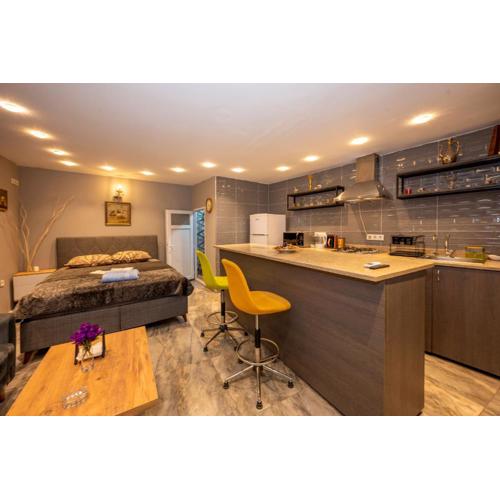 MYMOON Residence