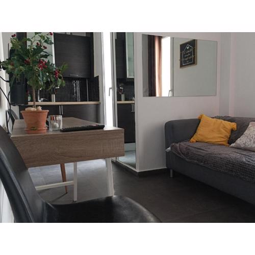 Myron Apartments