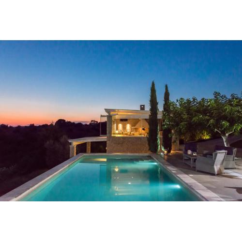 Myrtoan Pelagos Villa