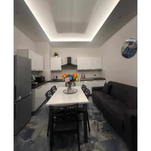 Naomi Luxury Home 2