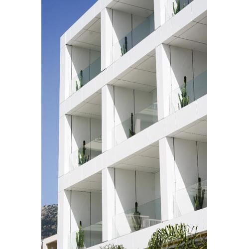Naos Luxury Hotel