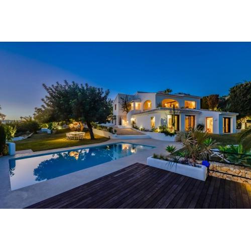 Naraya - Managed By Almarina Villas