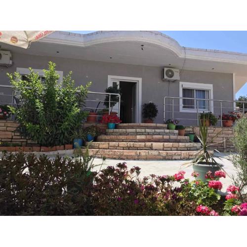 Nardi Guesthouse