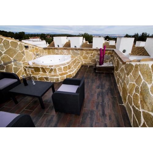 NATURE PLUS 2 Family House