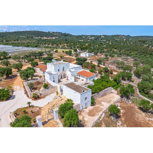 Naturelais Masseria Pittore Monopoli