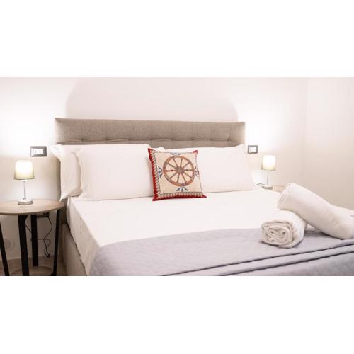 Naxos Home Holiday