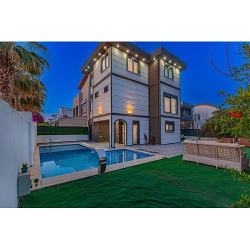 NEAR BY THE LAND OF LEGENDS , PRİVATE POOL , ViLLA MOON