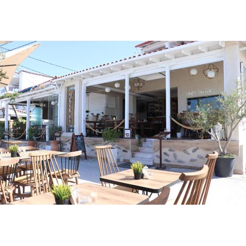 Nefeli Seaside Apartments