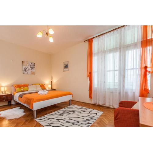 Nena City Center Apartment