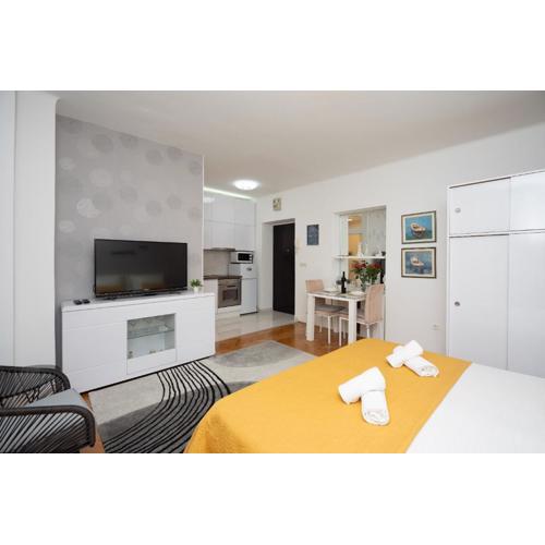 Nena studio apartment