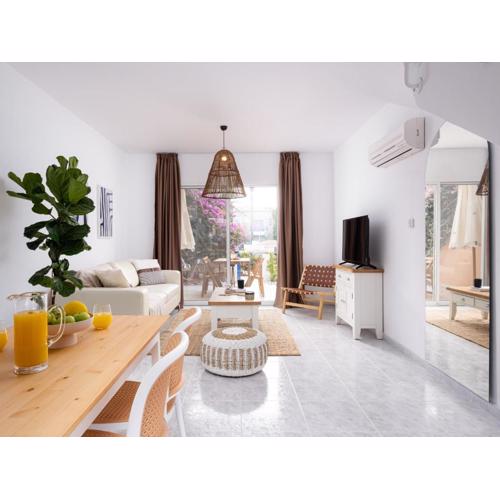 Nephele-stylish 2bd Townhouse In Kato Paphos