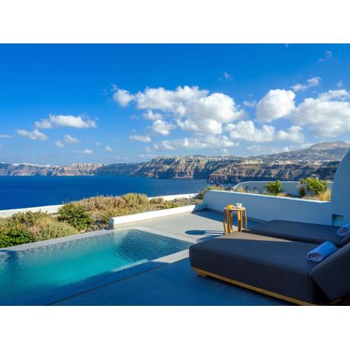 Neptune Luxury Suites
