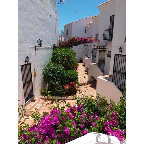 Nerja Sun Apartments Lola Bajamar