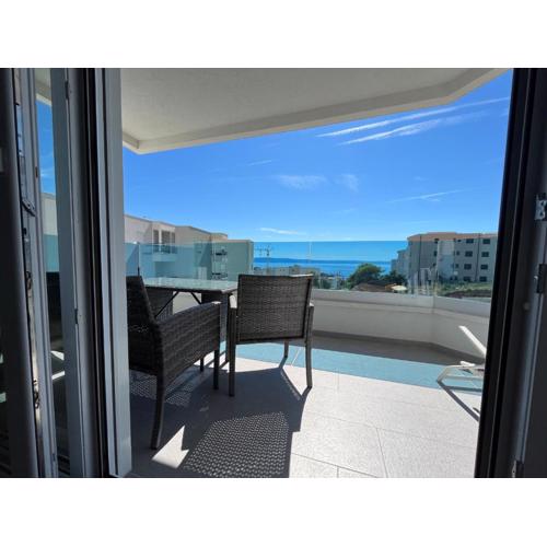 Neue Familienwohnung Meerblick - Klima & Parkplatz