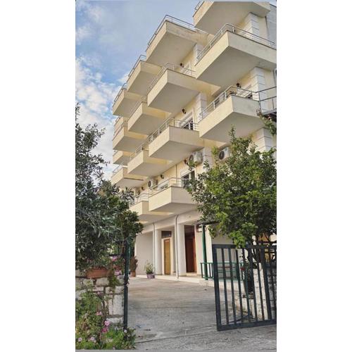 Nevi Rooms