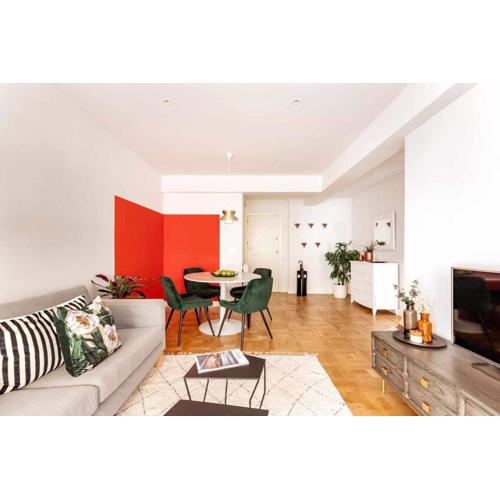 New Amara Suite Friends & Families Parking