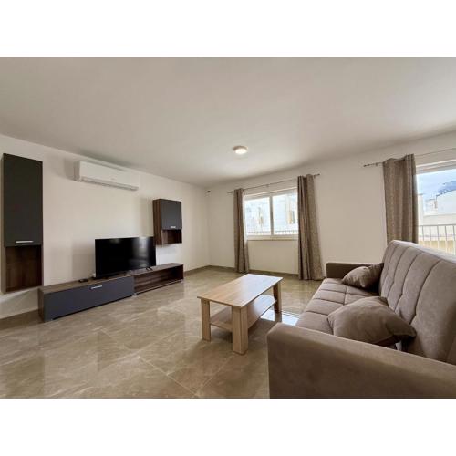 New Apartment! Walking distance to the three cities by SF Homes