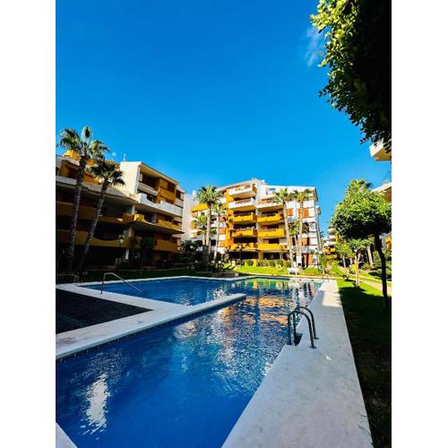 New apartment with sea view and pool