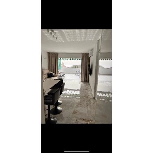 NEW Beautiful Apartment!Beaches nearby!Ocean view!