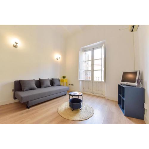New! Bohemian center apartment