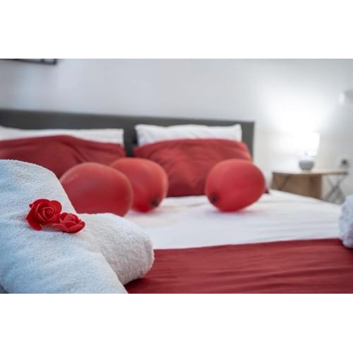 NEW Boutique Athens Heartbeat Kypseli !
