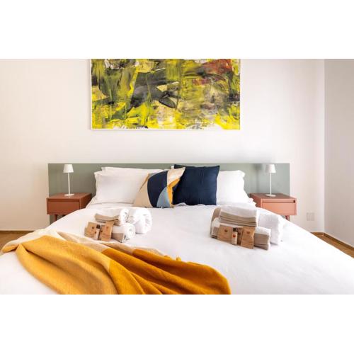 New Elegant 2 bedroom Apt. near Parco 2 Giugno