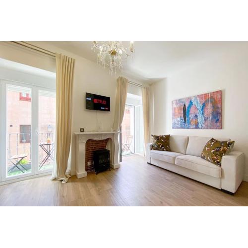 NEW Lavapies Spacious flat, 2 bedrooms and 2 balconies