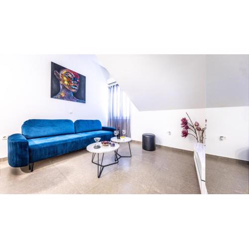 NEW Modern Studio Apartment Nina