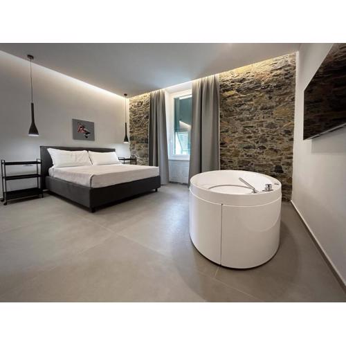 New Moon Rooms