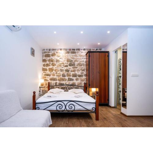 New rustic apartments Tonko