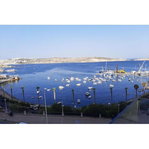 New Seafront apartment – Spectacular views