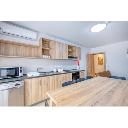 New! Spacious 4-Bedroom Duplex apartment by SF Homes