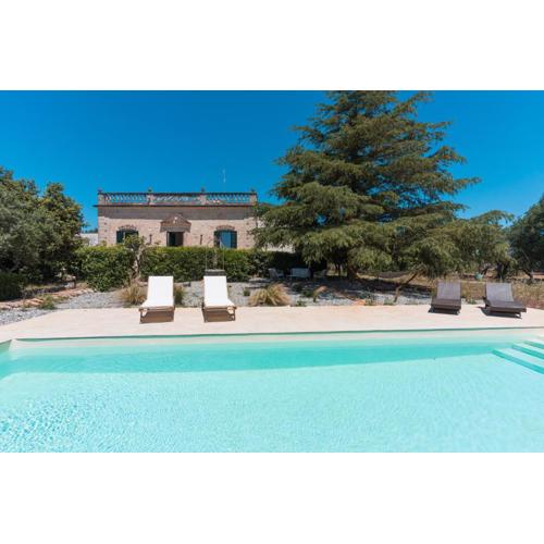 New Villa Vittoria with Privatepool