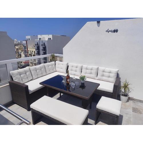 New White Lotus Penthouse 13 St Pauls Bay Malta