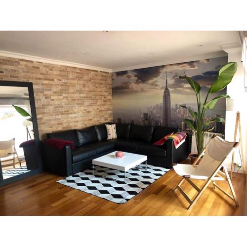 New York apartment with chill out bbq terrace