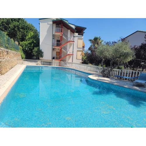 Newborn Apartment Dhermi with Pool