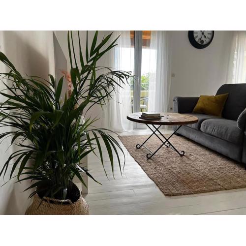 Newly refurbished, coastal apartment- Barbati
