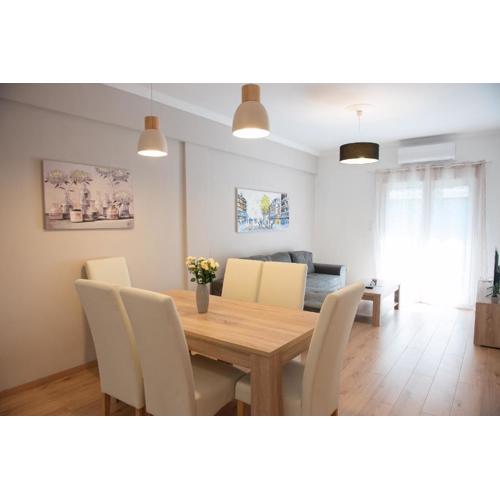 Newly renovated flat 500m from subway station (SKIATH_79)