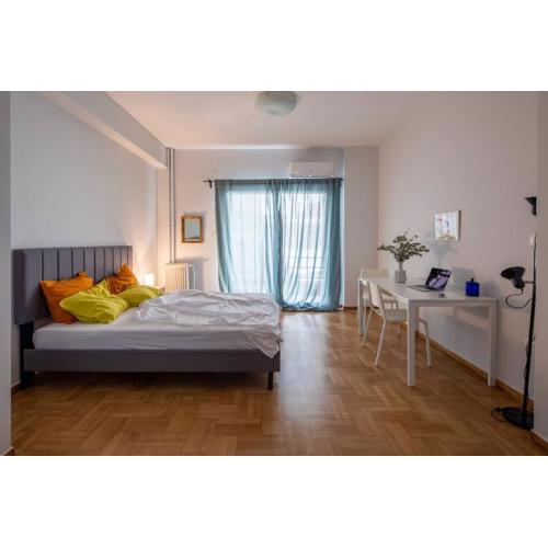 Newly renovated, quiet & central apartment in Kolonaki