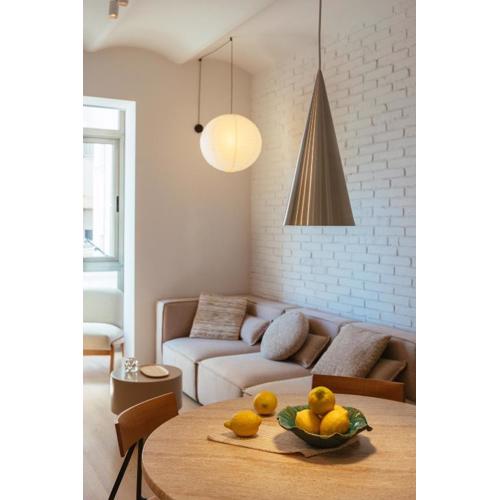 Newly Renovated Stylish Eixample - Great Location