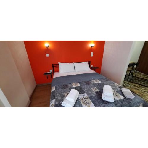 NewRoom2AmbelokipiMetroAirportLine