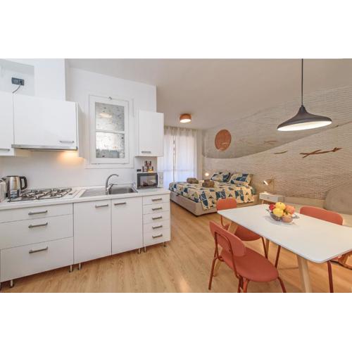 NHolidays - Rue De Paris e Vista Montagna