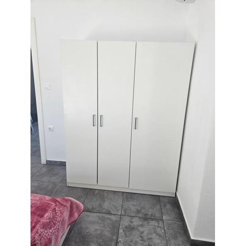 Nias Apartments 102