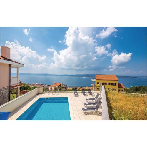 Nice Apartment In Crikvenica