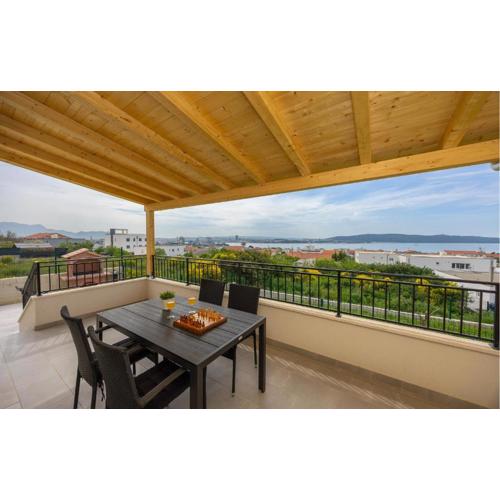 Nice Apartment In Kastel Sucurac