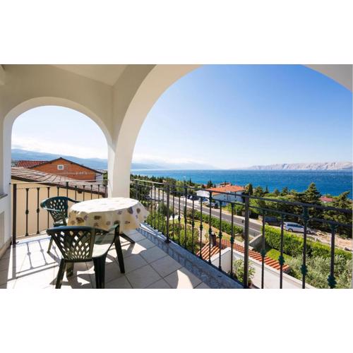 Nice Apartment In Novi Vinodolski
